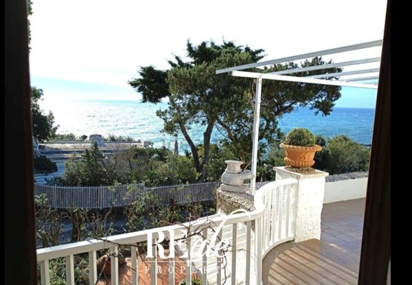 casa indipendente in vendita a San Felice Circeo