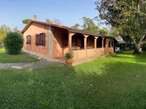 casa indipendente in vendita a San Felice Circeo