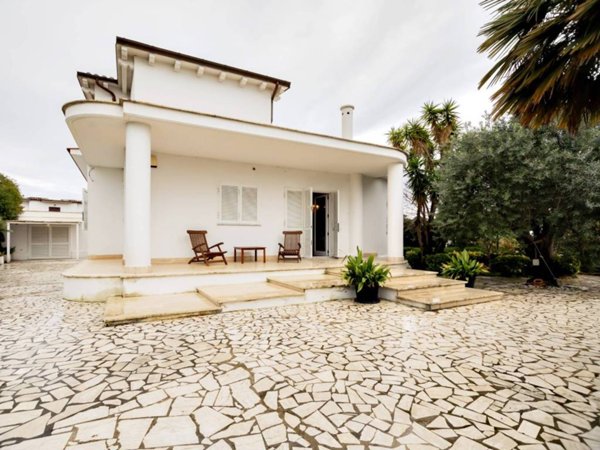 casa indipendente in vendita a San Felice Circeo