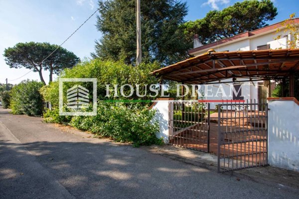 casa indipendente in vendita a San Felice Circeo