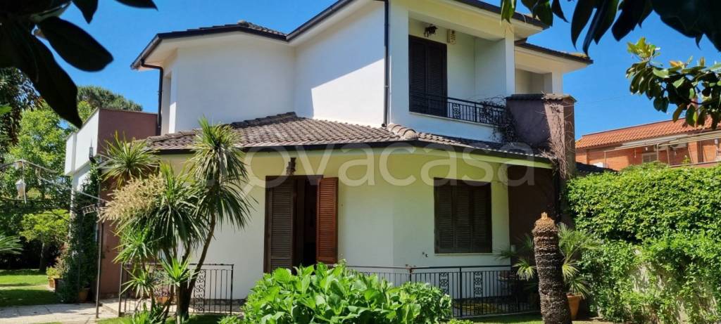 casa indipendente in vendita a San Felice Circeo
