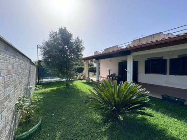 casa indipendente in vendita a San Felice Circeo