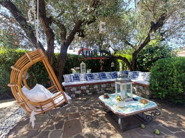 casa indipendente in vendita a San Felice Circeo