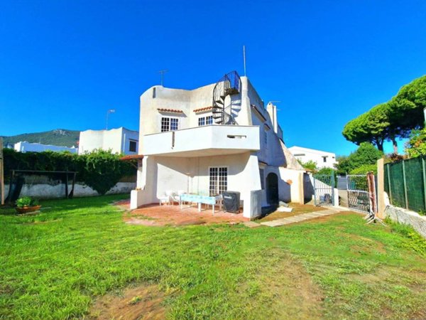casa indipendente in vendita a San Felice Circeo