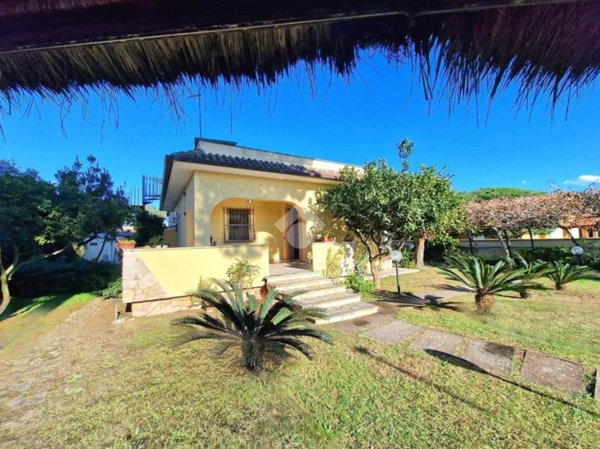 casa indipendente in vendita a San Felice Circeo