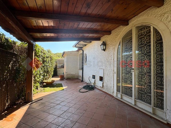 casa indipendente in vendita a San Felice Circeo