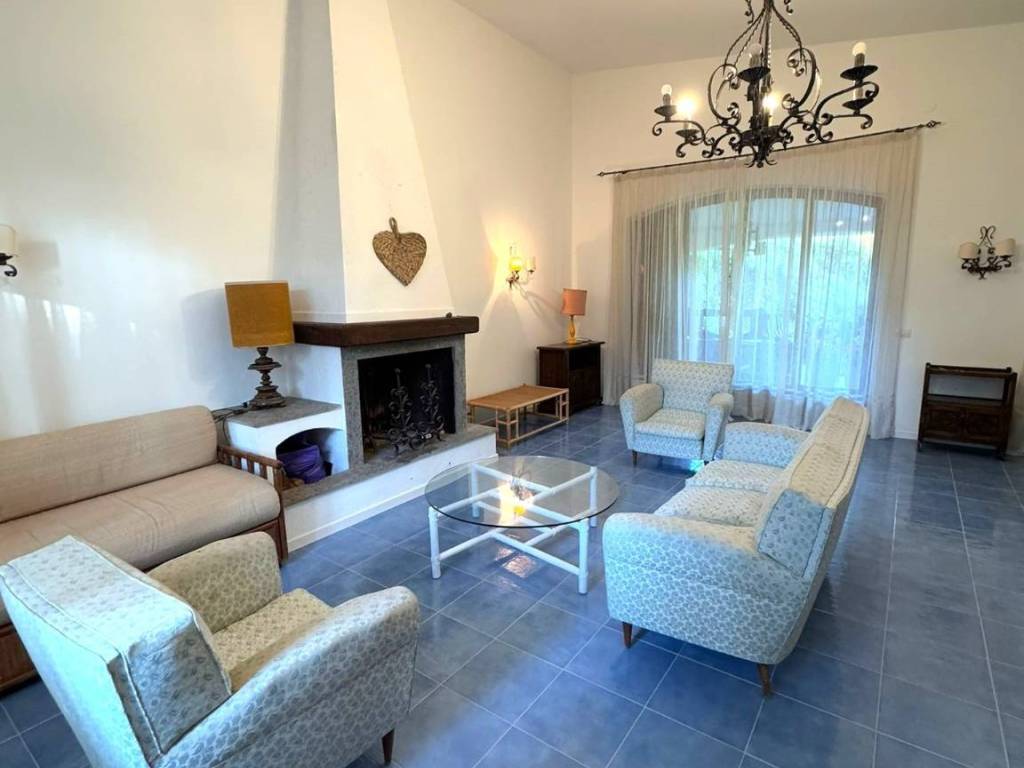 casa indipendente in vendita a San Felice Circeo