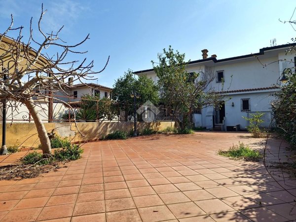 casa indipendente in vendita a San Felice Circeo in zona Mezzomonte