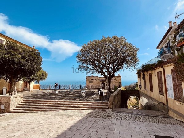 appartamento in vendita a San Felice Circeo