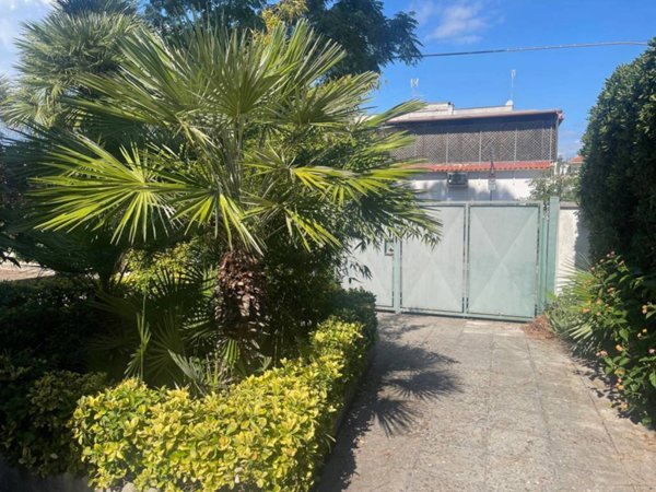 casa indipendente in vendita a San Felice Circeo