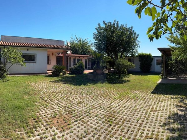 casa indipendente in vendita a San Felice Circeo in zona Mezzomonte