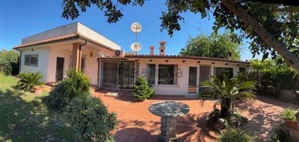 casa indipendente in vendita a San Felice Circeo in zona Mezzomonte