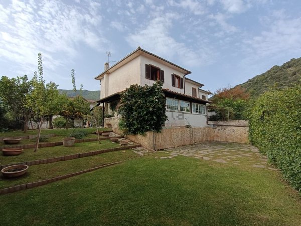casa indipendente in vendita a San Felice Circeo