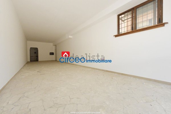 locale commerciale in vendita a San Felice Circeo