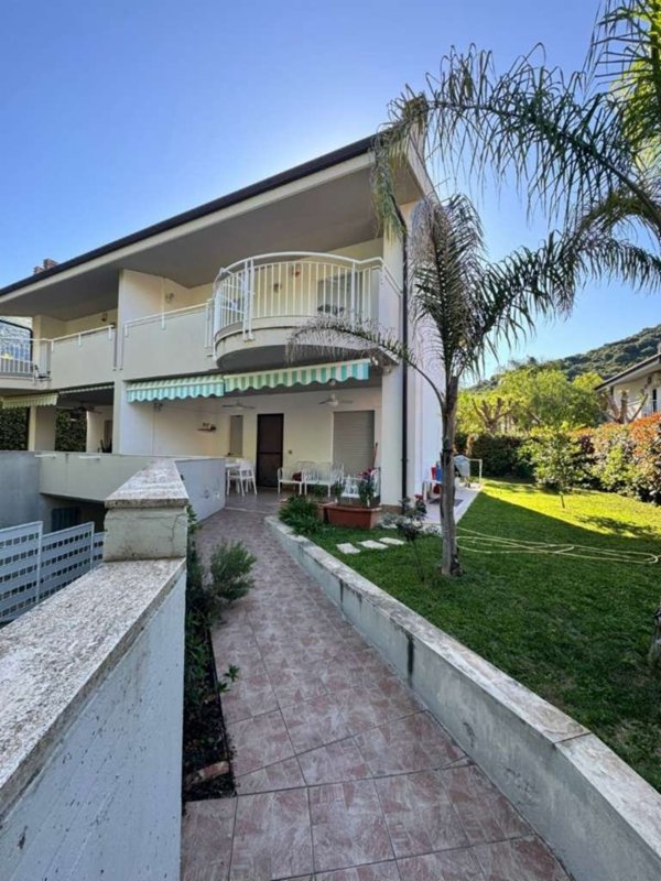 casa indipendente in vendita a San Felice Circeo