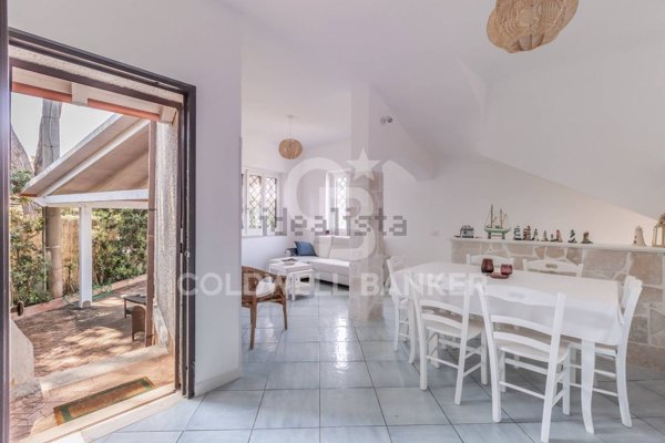 casa indipendente in vendita a San Felice Circeo
