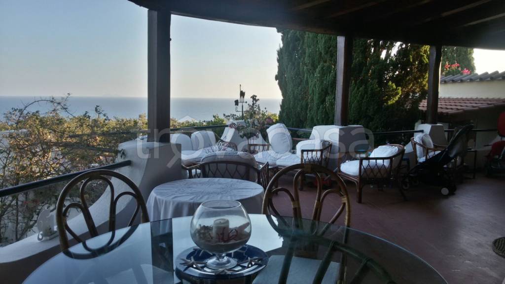 casa indipendente in vendita a San Felice Circeo in zona Punta Rossa