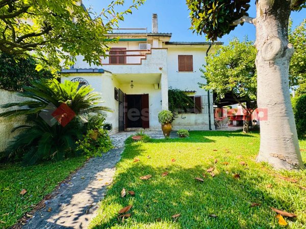 casa indipendente in vendita a San Felice Circeo