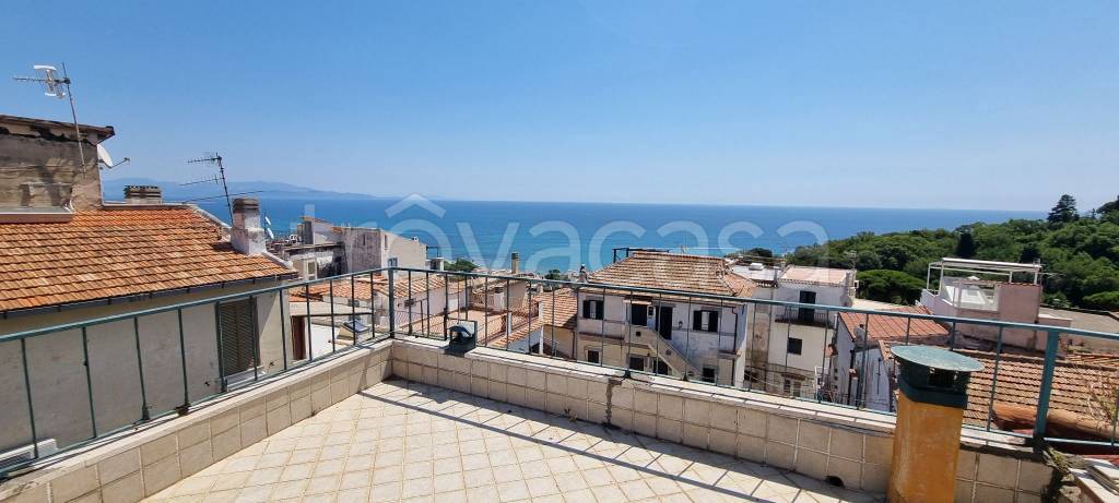 appartamento in vendita a San Felice Circeo
