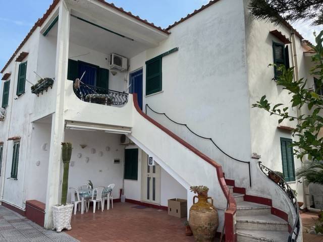 casa indipendente in vendita a San Felice Circeo