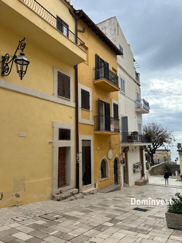 intera palazzina in vendita a San Felice Circeo