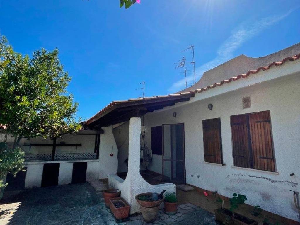 casa indipendente in vendita a San Felice Circeo