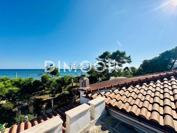 casa indipendente in vendita a San Felice Circeo in zona Torre Olevola