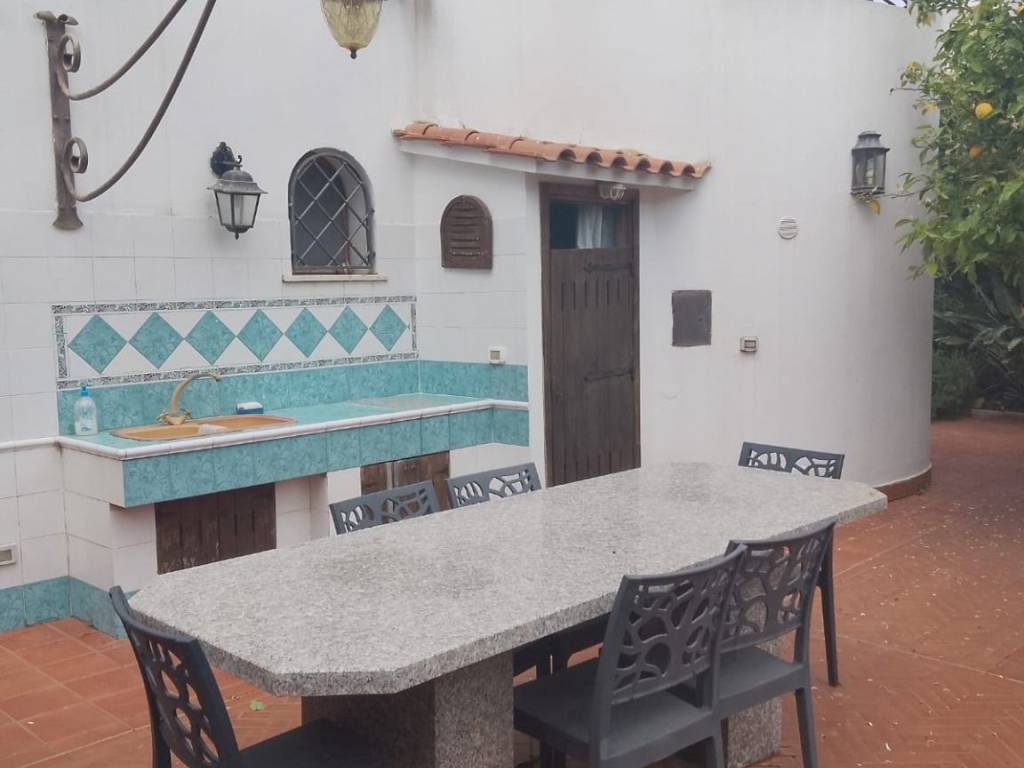 casa indipendente in vendita a San Felice Circeo