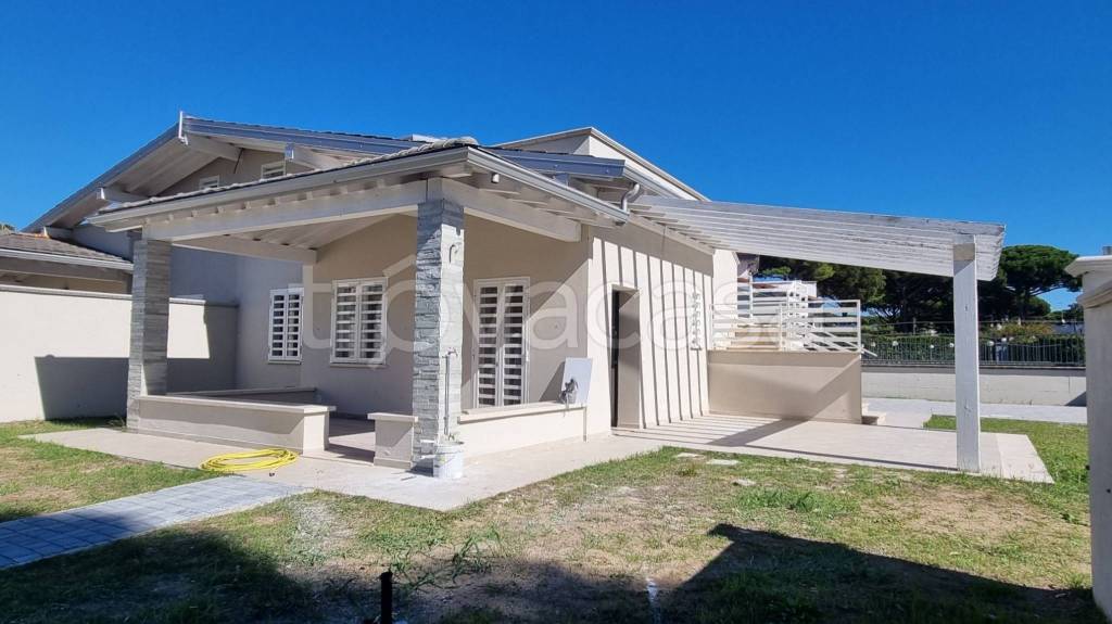 casa indipendente in vendita a San Felice Circeo
