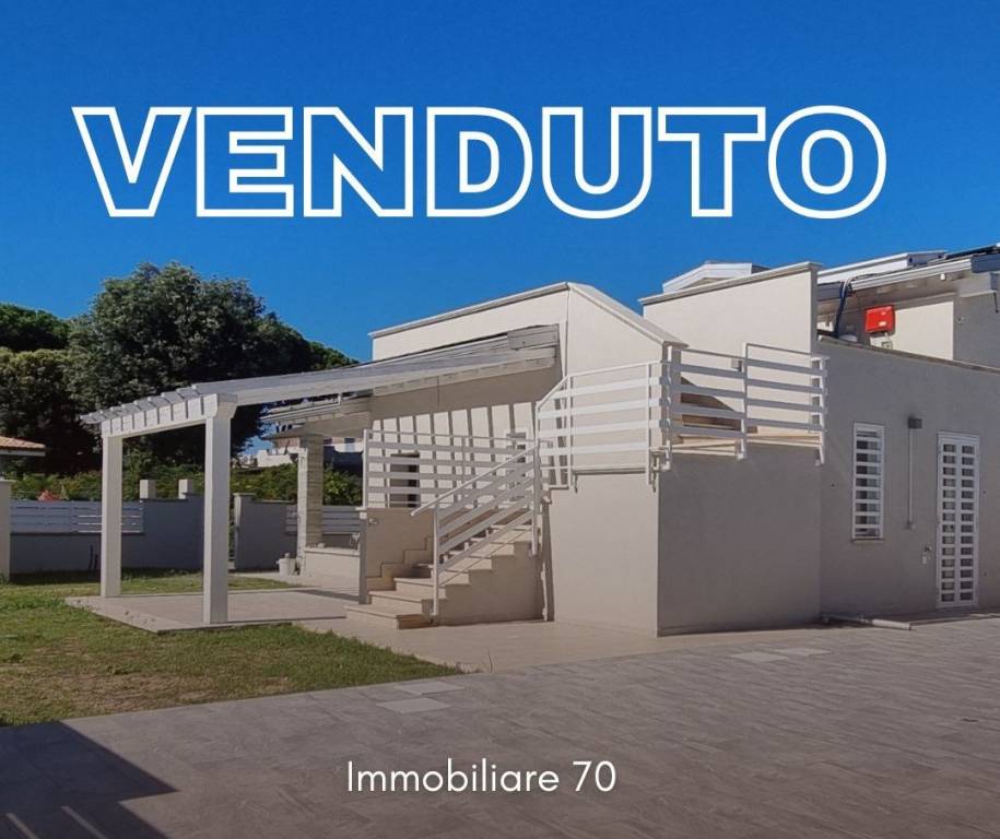 casa indipendente in vendita a San Felice Circeo