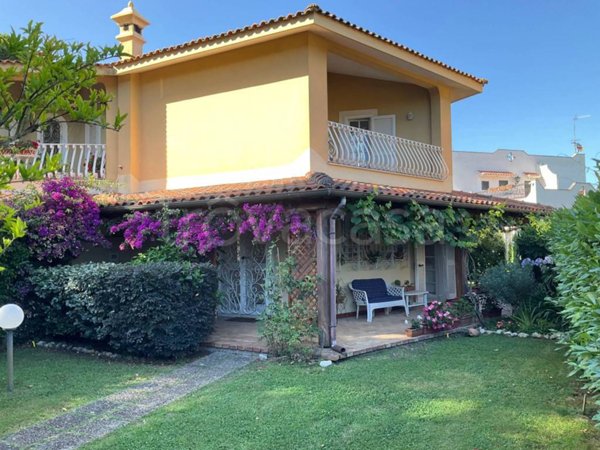 casa indipendente in vendita a San Felice Circeo