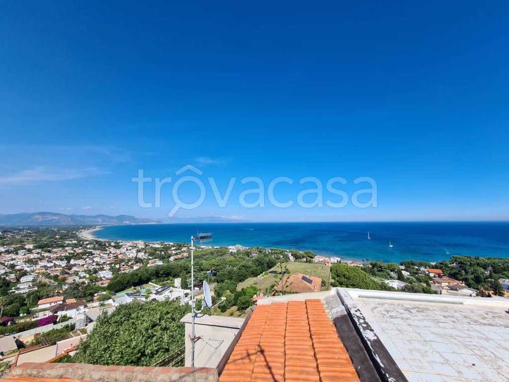 appartamento in vendita a San Felice Circeo