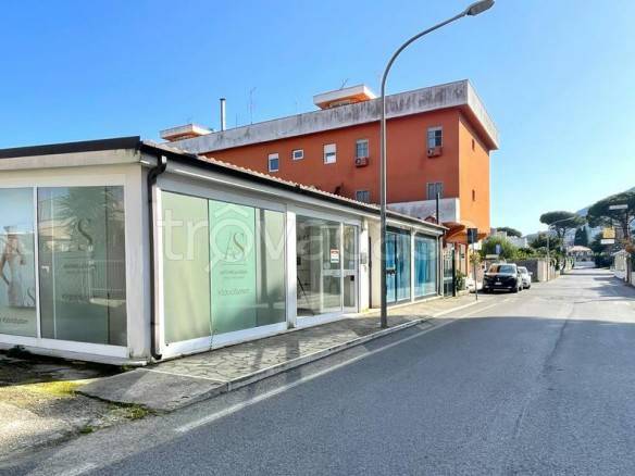 negozio in vendita a San Felice Circeo