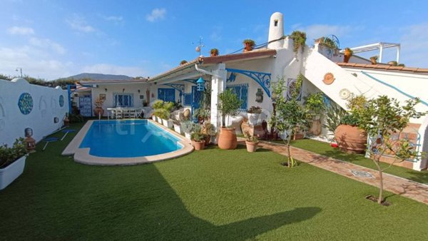 casa indipendente in vendita a San Felice Circeo