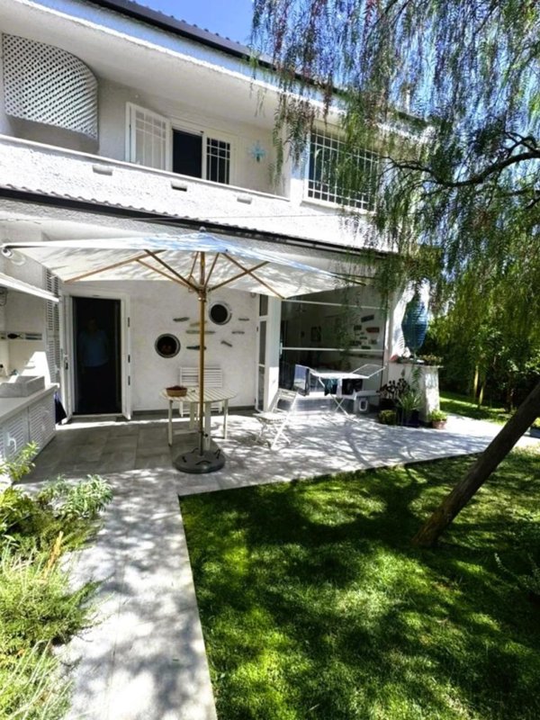 casa indipendente in vendita a San Felice Circeo