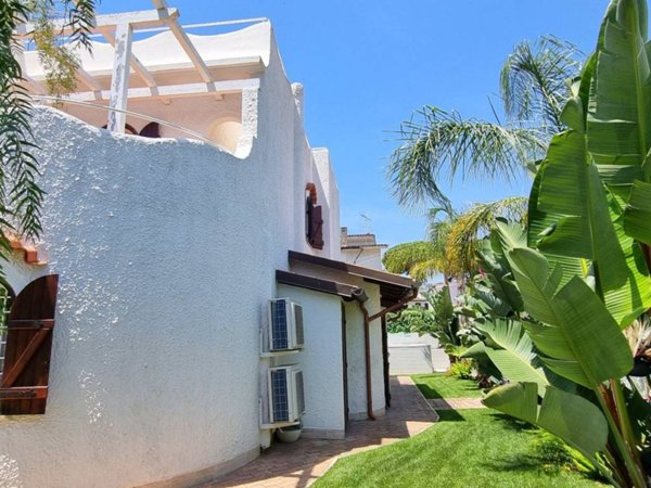 casa indipendente in vendita a San Felice Circeo