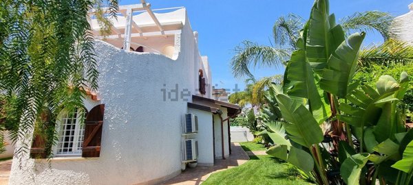casa indipendente in vendita a San Felice Circeo