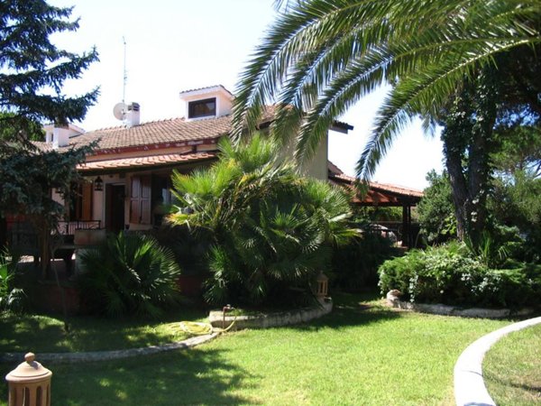 casa indipendente in vendita a San Felice Circeo