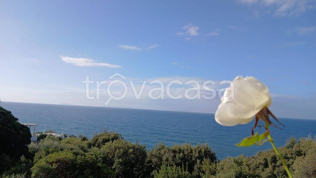 casa indipendente in vendita a San Felice Circeo