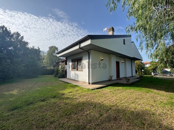 casa indipendente in vendita a San Felice Circeo