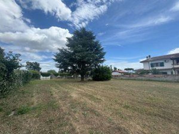 terreno edificabile in vendita a San Felice Circeo