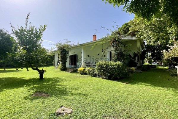 casa indipendente in vendita a San Felice Circeo
