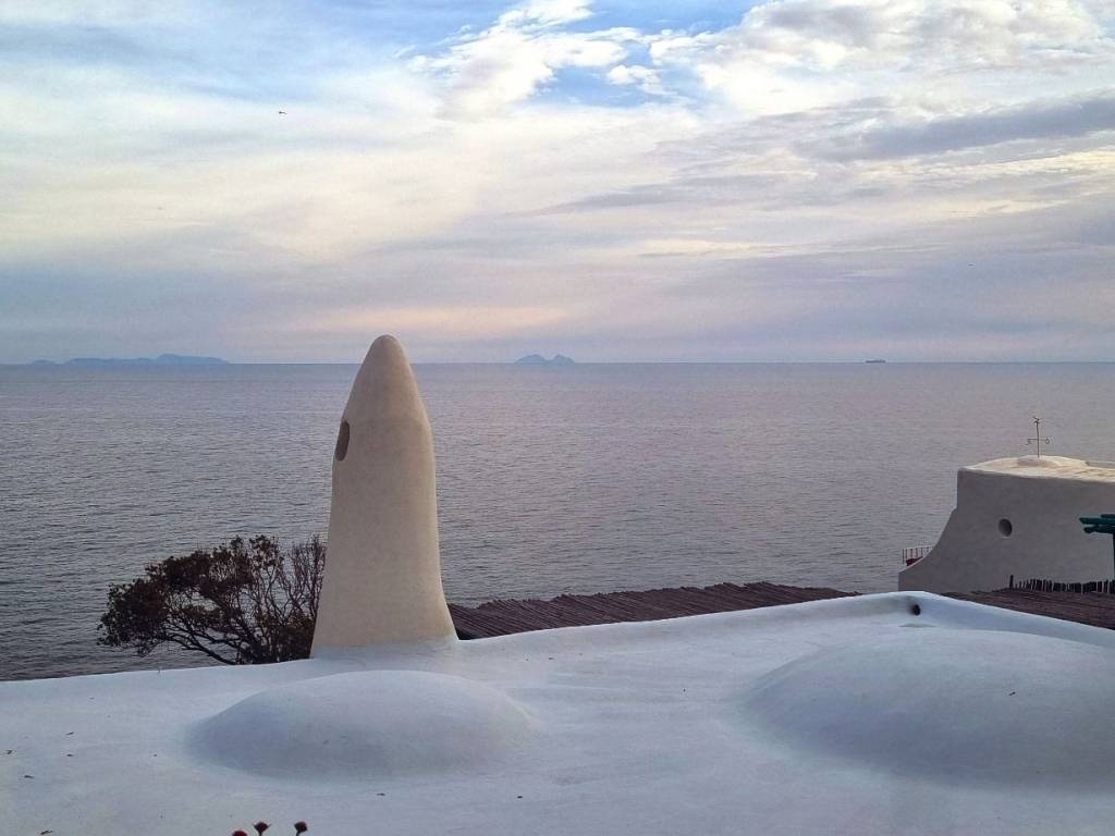 casa indipendente in vendita a San Felice Circeo in zona Punta Rossa