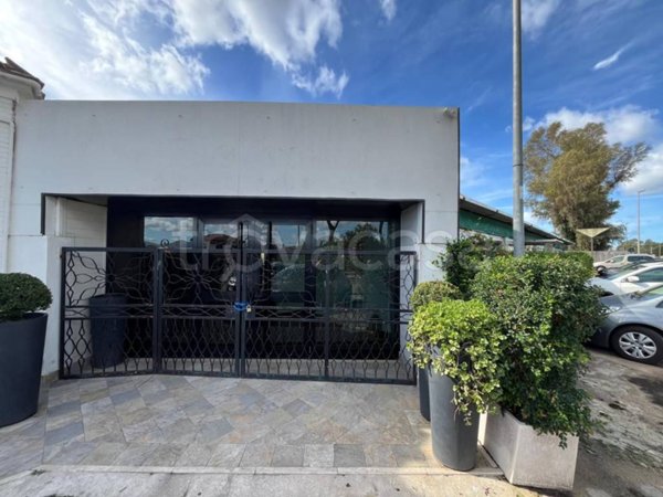 negozio in vendita a San Felice Circeo in zona Borgo Montenero