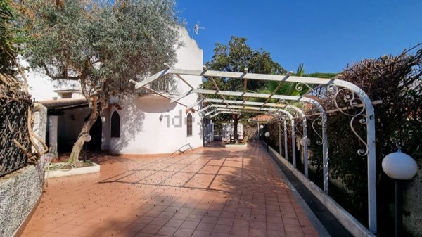 casa indipendente in vendita a San Felice Circeo