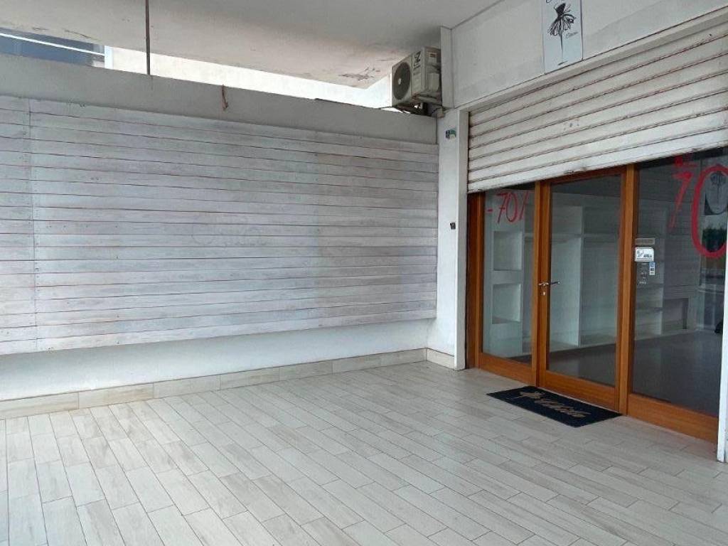 negozio in vendita a San Felice Circeo