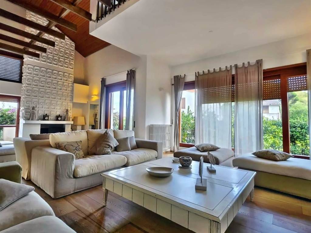 casa indipendente in vendita a San Felice Circeo