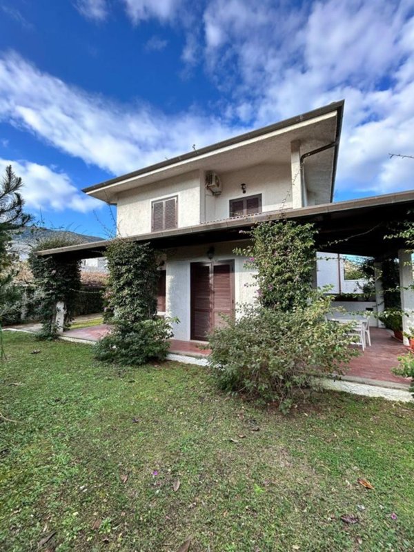 casa indipendente in vendita a San Felice Circeo