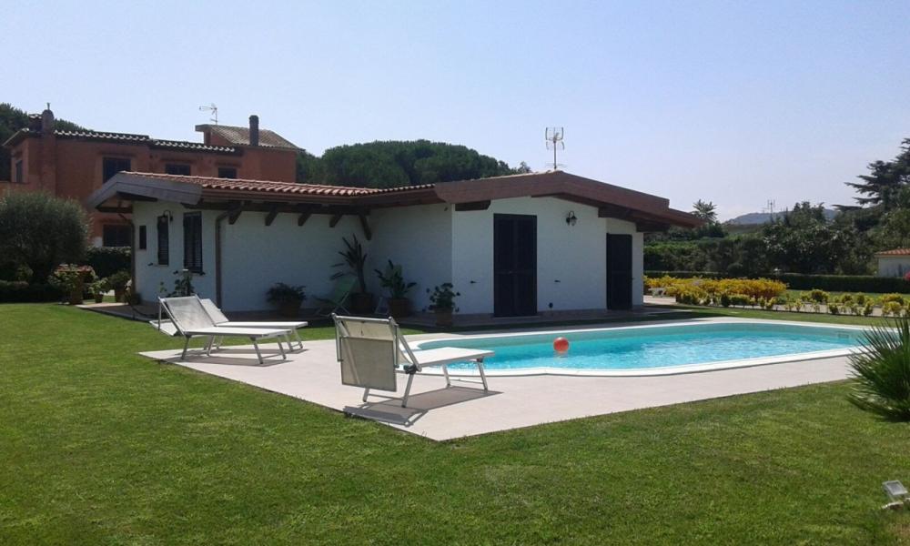 casa indipendente in vendita a San Felice Circeo in zona Vigne di Circe