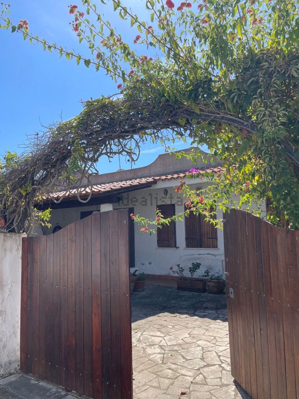 casa indipendente in vendita a San Felice Circeo